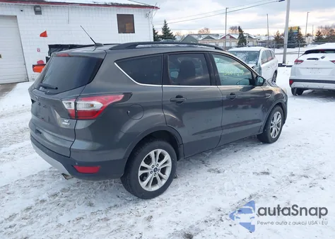 2017 Ford Escape Se from USA, damaged, VIN 1FMCU9GD3HUB27517